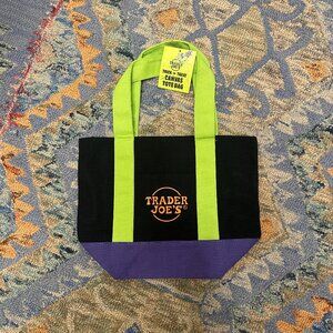 Trader's Joes- 2025 Limited Trick or Treat Tote